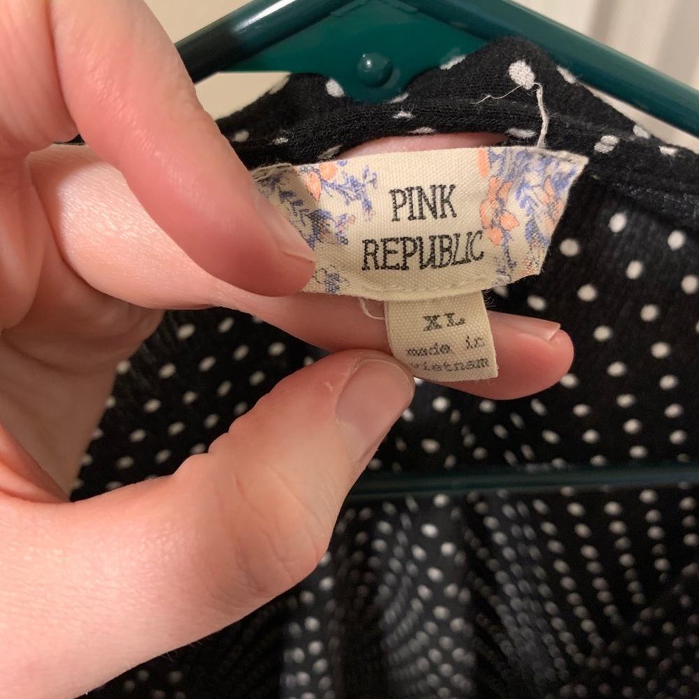 Pink Republic XL blousey crop
